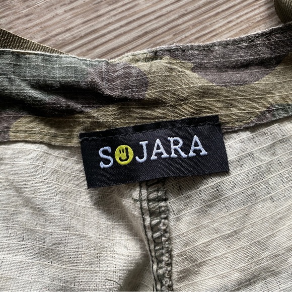 Sojara REWORKED Vintage Camo Love Peace Button-Fly Cargo Jogger Pant - Picture 5 of 7